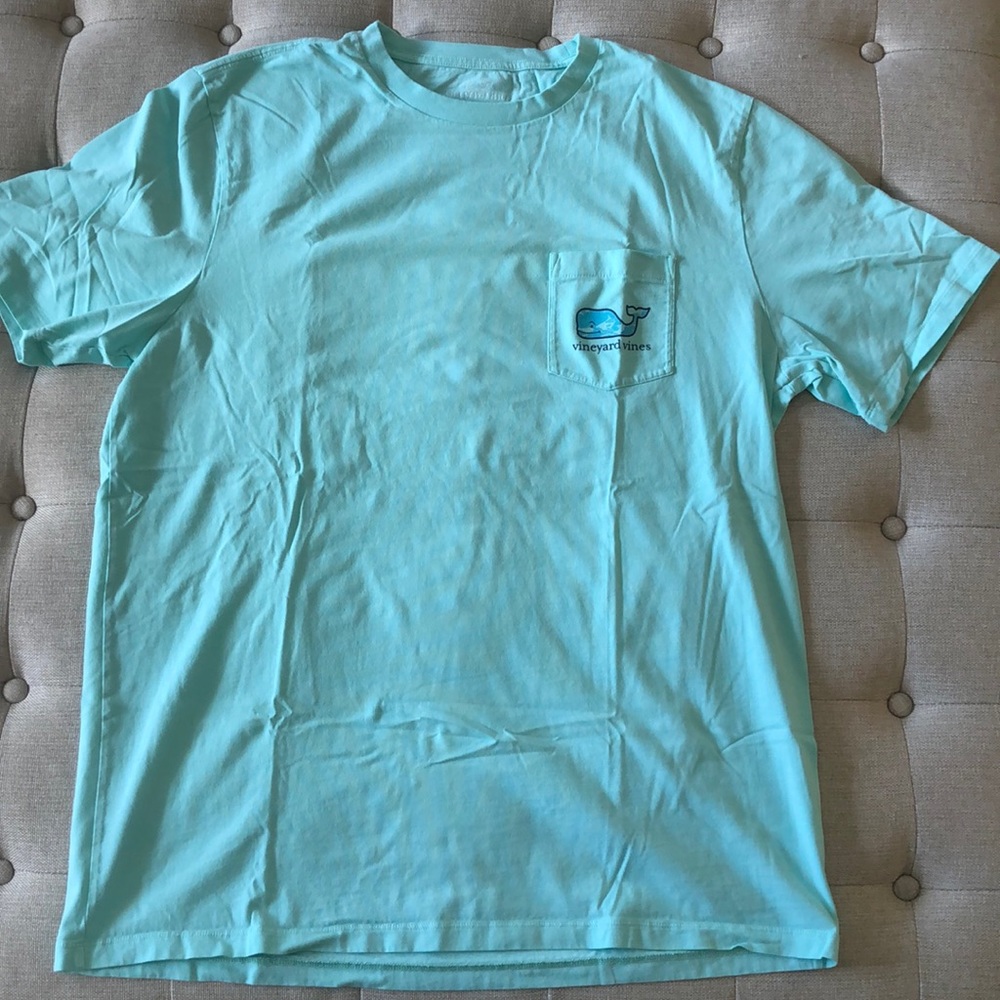 Vineyard Vines mens pocket tee